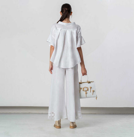 Pantaloni in lino