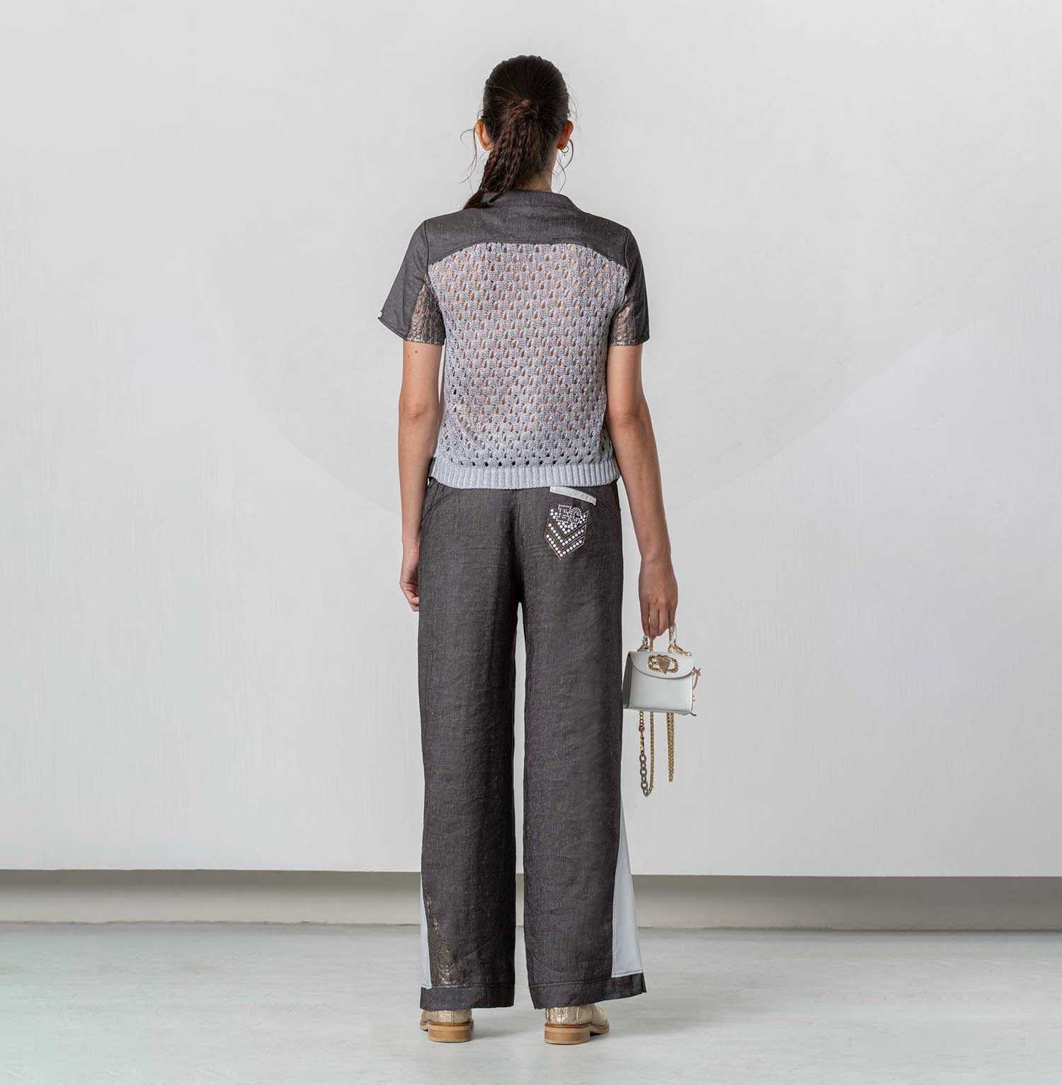 Camicia con maniche corte