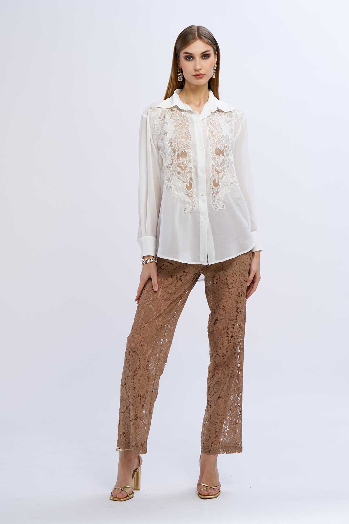 Camicia ricamo