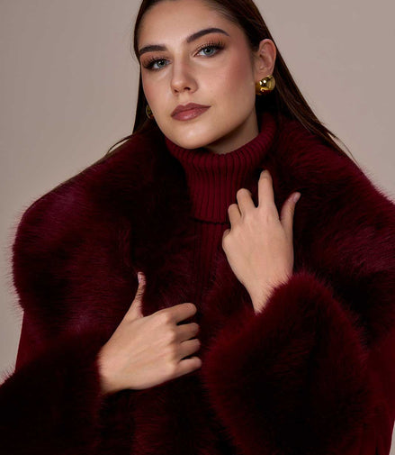 Cappotto con eco pelliccia