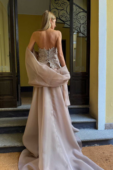 Bustier e gonna