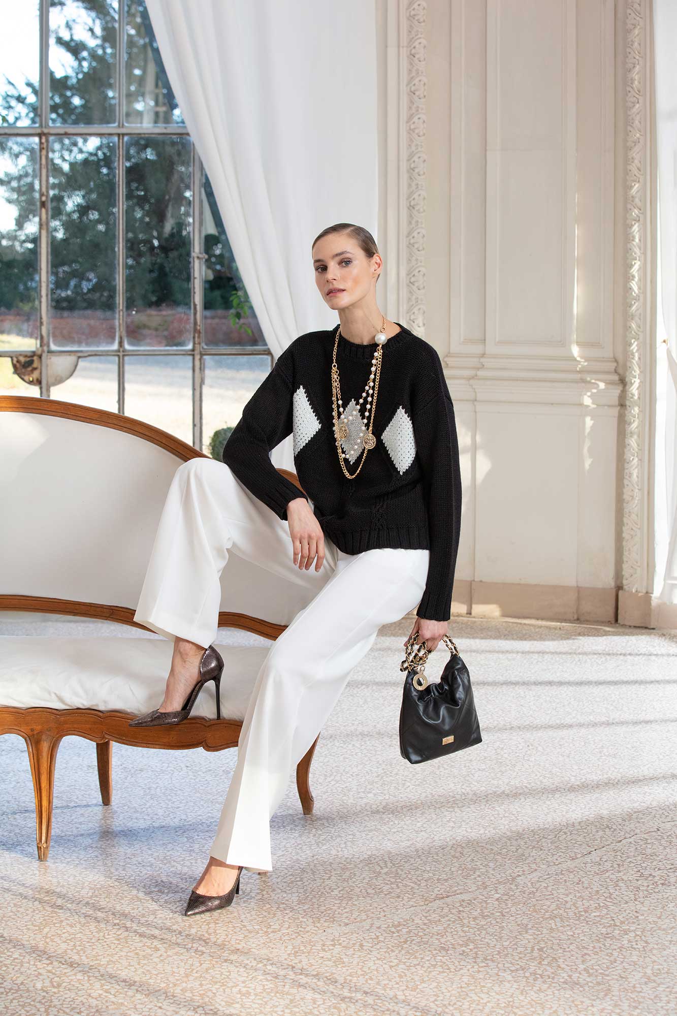 Maglia con cristalli