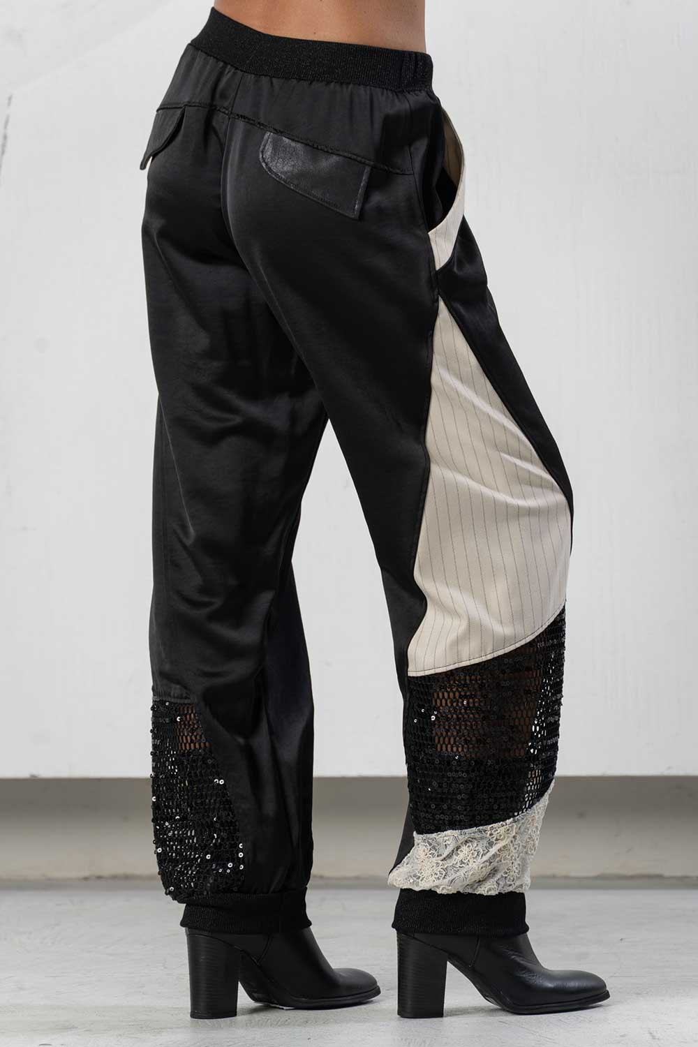 Pantaloni con polsini