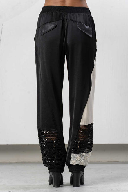 Pantaloni con polsini