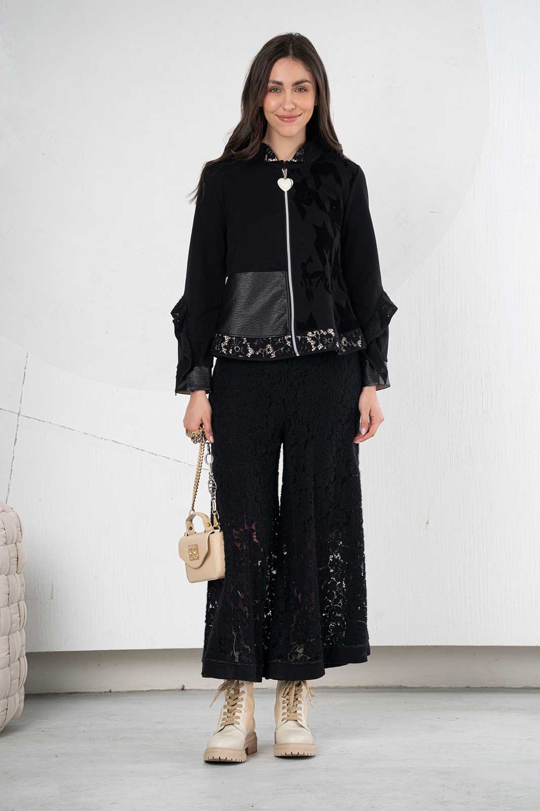 Pantaloni in pizzo