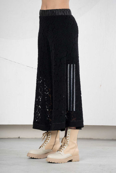 Pantaloni in pizzo