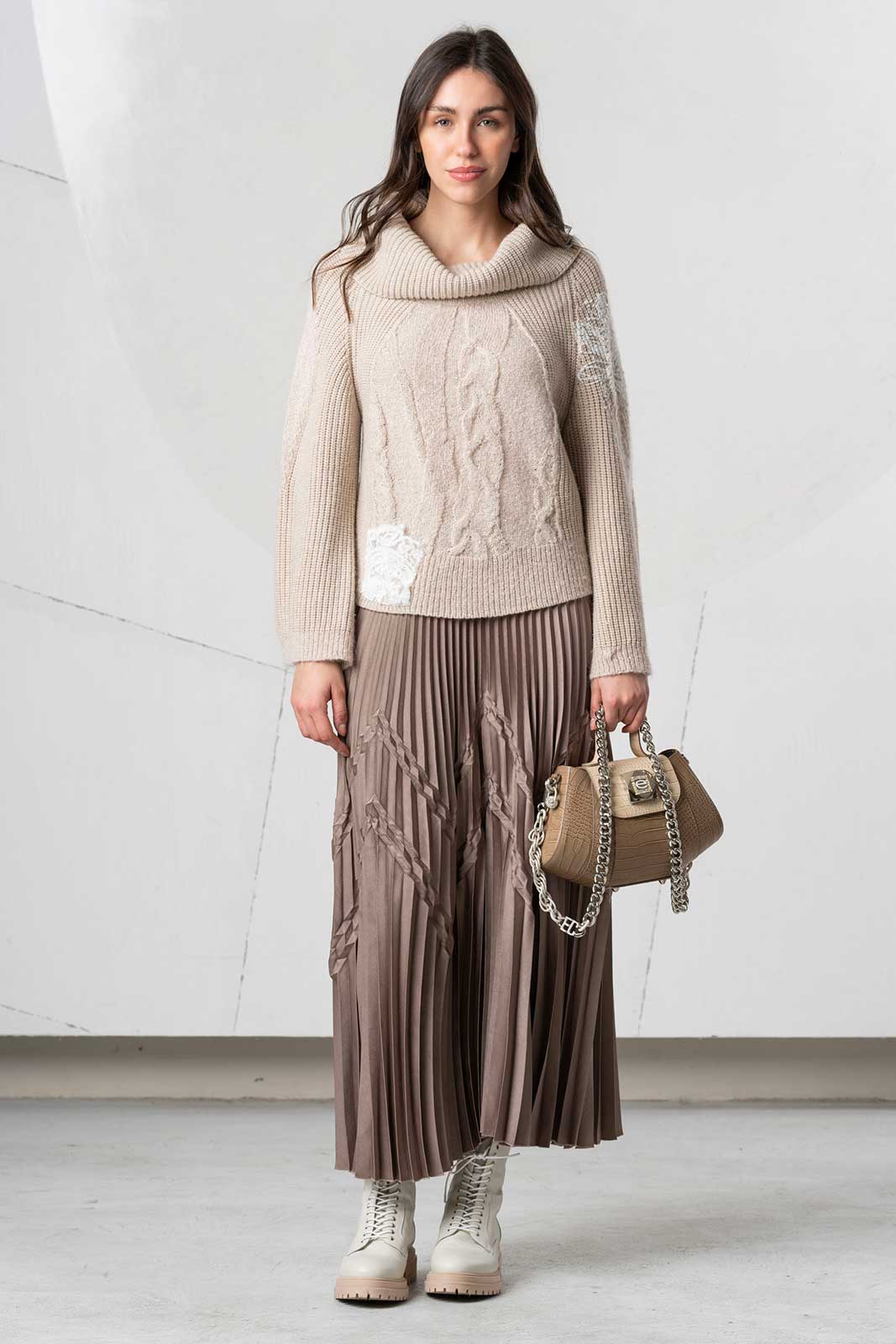 Pullover beige