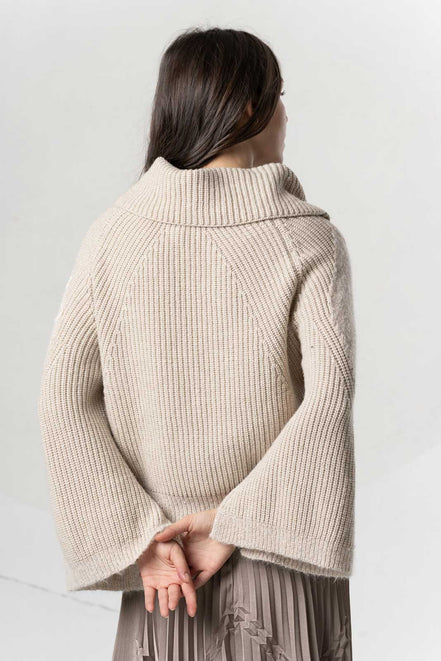 Pullover beige