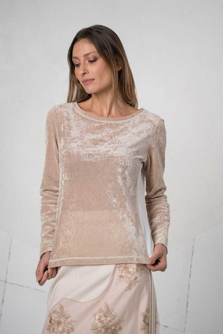T-shirt in tulle